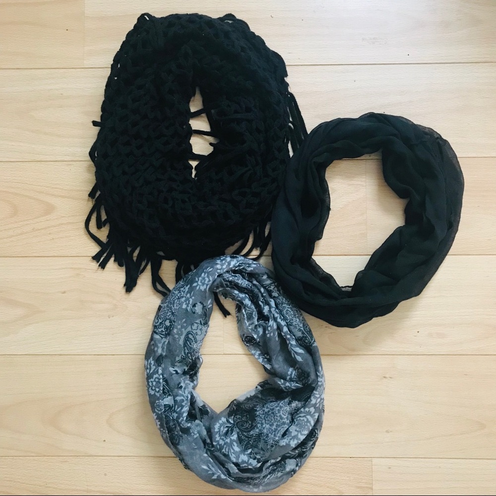 ☀️SALE☀️Bundle of stylish scarves